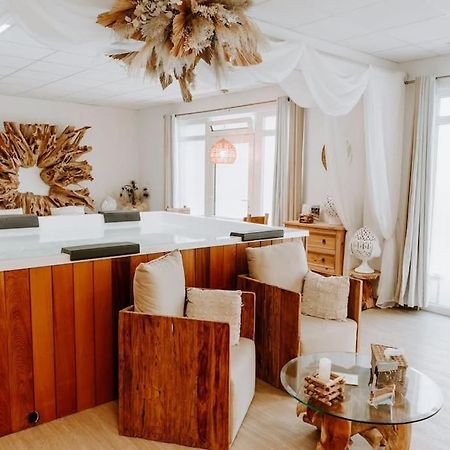 Suite De Charme Avec Jacuzzi Et Cabine Infrarouge Tubize Екстериор снимка